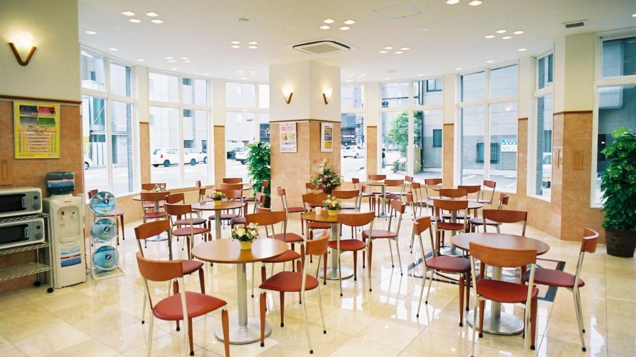 Toyoko Inn Kanazawa-Eki Higashi-Guchi Exterior photo