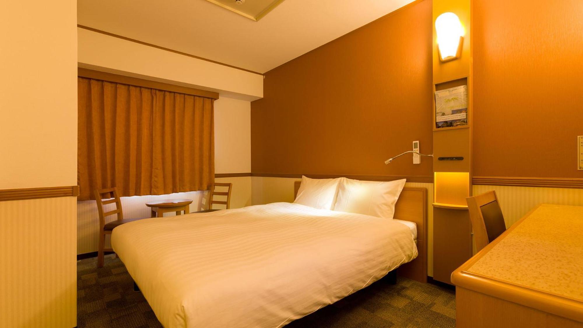 Toyoko Inn Kanazawa-Eki Higashi-Guchi Room photo