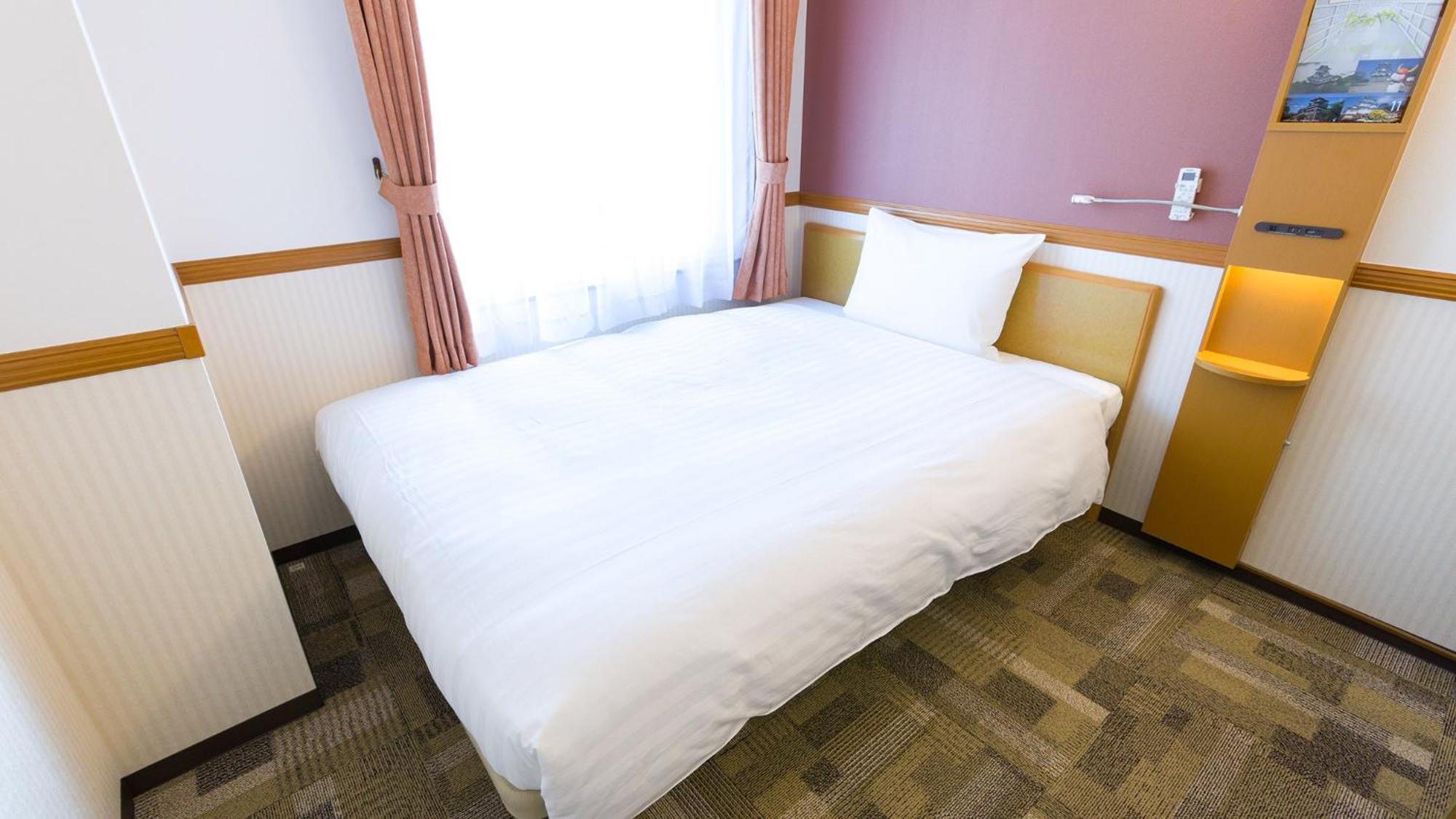 Toyoko Inn Kanazawa-Eki Higashi-Guchi Room photo